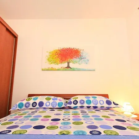 Moderne Mit Garten, Liegestuhl, Wifi, Klima * Baška