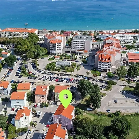 Moderne Mit Garten, Liegestuhl, Wifi, Klima Apartment *