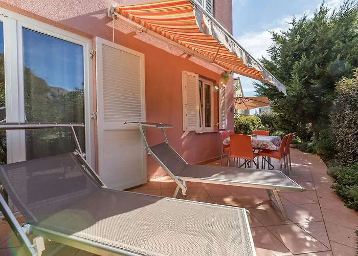 Moderne Mit Garten, Liegestuhl, Wifi, Klima * Baska (Krk)