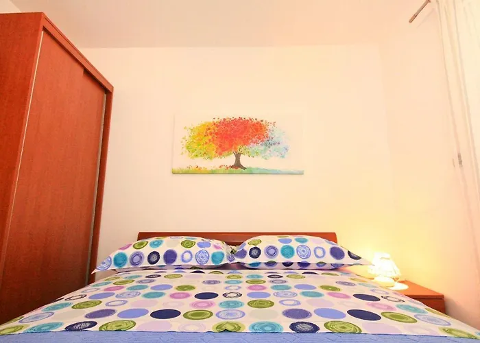 Moderne Mit Garten, Liegestuhl, Wifi, Klima * Baska (Krk)