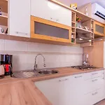 Moderne Mit Garten, Liegestuhl, Wifi, Klima Apartament *